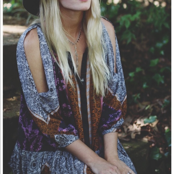 Free people cold shoulder boho dress 💗 - Picture 4 of 8